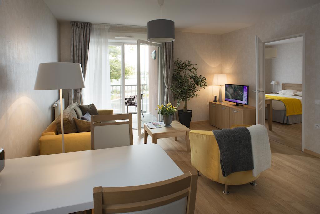 Aparthotel Domitys Le Parc Balsan Châteauroux Pokoj fotografie